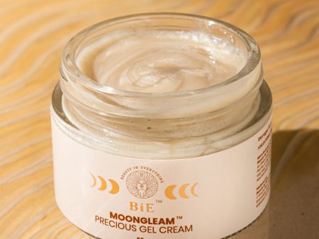 Moongleam- Precious Gel Cream Fashion